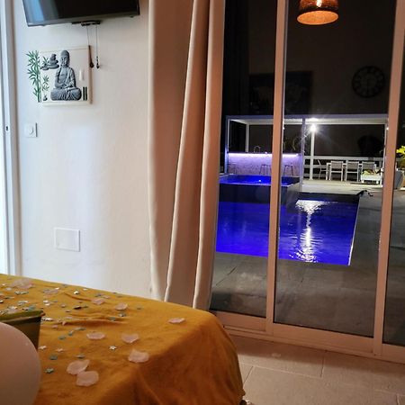 Villa Belsoley 萨莱比梅 外观 照片